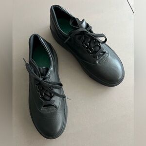 NWOT SAS Free Rein Non Slip Lace Up